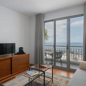 Princesa Dona Amelia By An Island Appartement